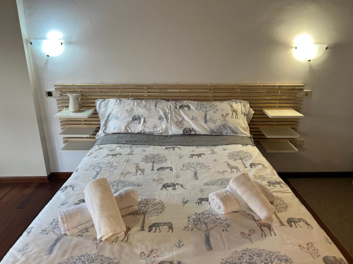 אינפייסטו Apartamento El Remiendu Pegau מראה חיצוני תמונה