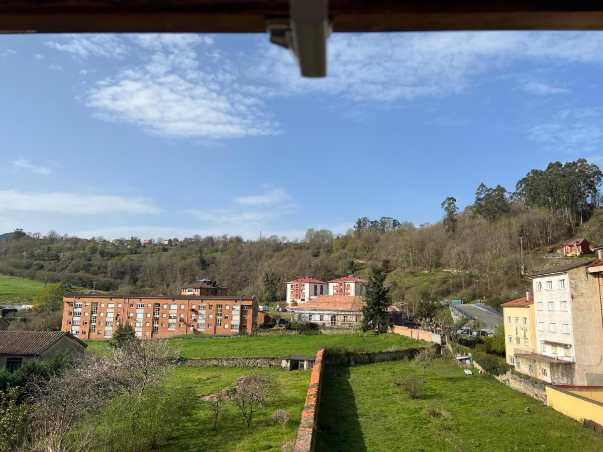 אינפייסטו Apartamento El Remiendu Pegau מראה חיצוני תמונה